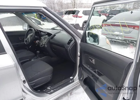 2011 Kia Soul + z USA, uszkodzony, nr VIN KNDJT2A28B7322158